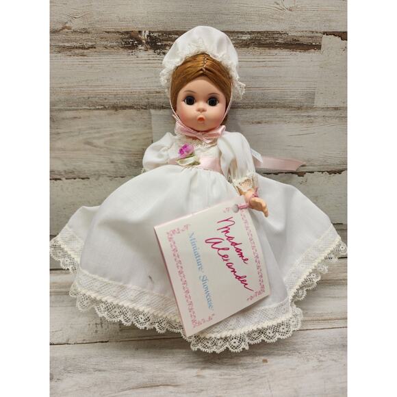 Madame Alexander 8" LITTLE NANNY ETTICOAT 1980 - Picture 1 of 6